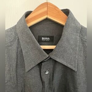 BOSS Hugo Boss Charcoal Gray Dress Shirt 17½ / 44 Made in Italy